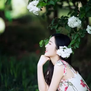 怎么拍出这种微微发光的片子?插图3 怎么拍出这种微微发光的片子?插图3