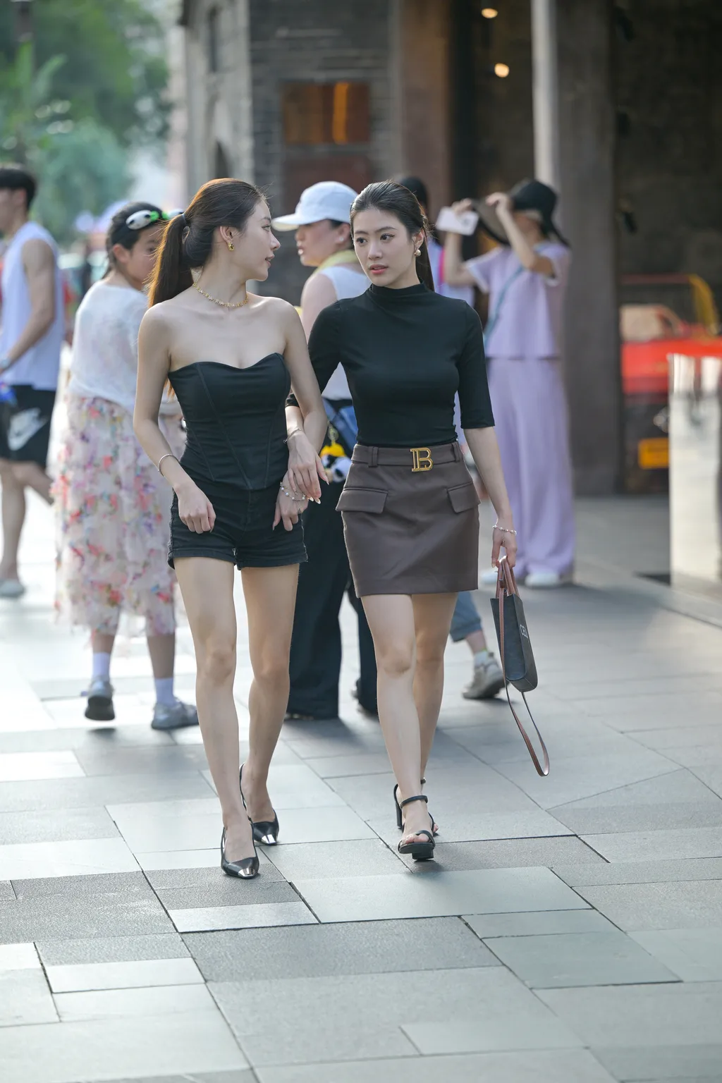 精选街拍作品 NO.6358 美腿清爽姐妹[226P/580MB]插图1