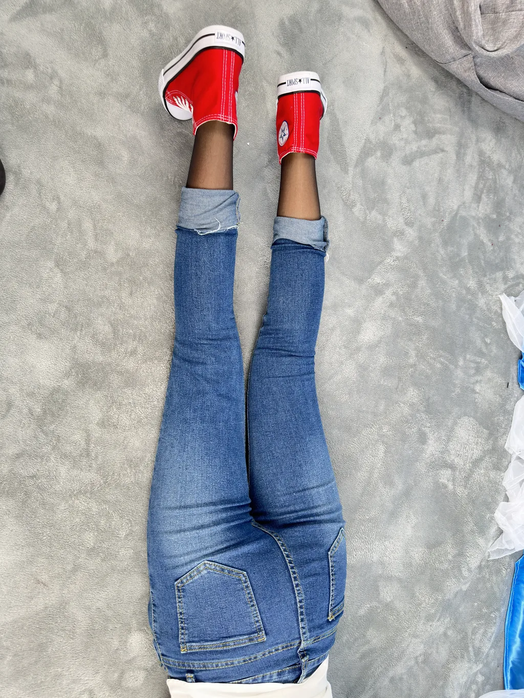 三禾摄影 NO.041 牛仔裤 黑丝 帆布鞋 高跟[239P/1V/4.16GB]插图2