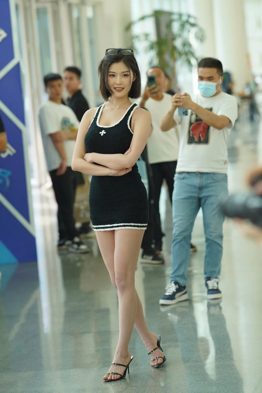 精选街拍作品 NO.6381 吊带裙程儿[150P/383MB]插图3