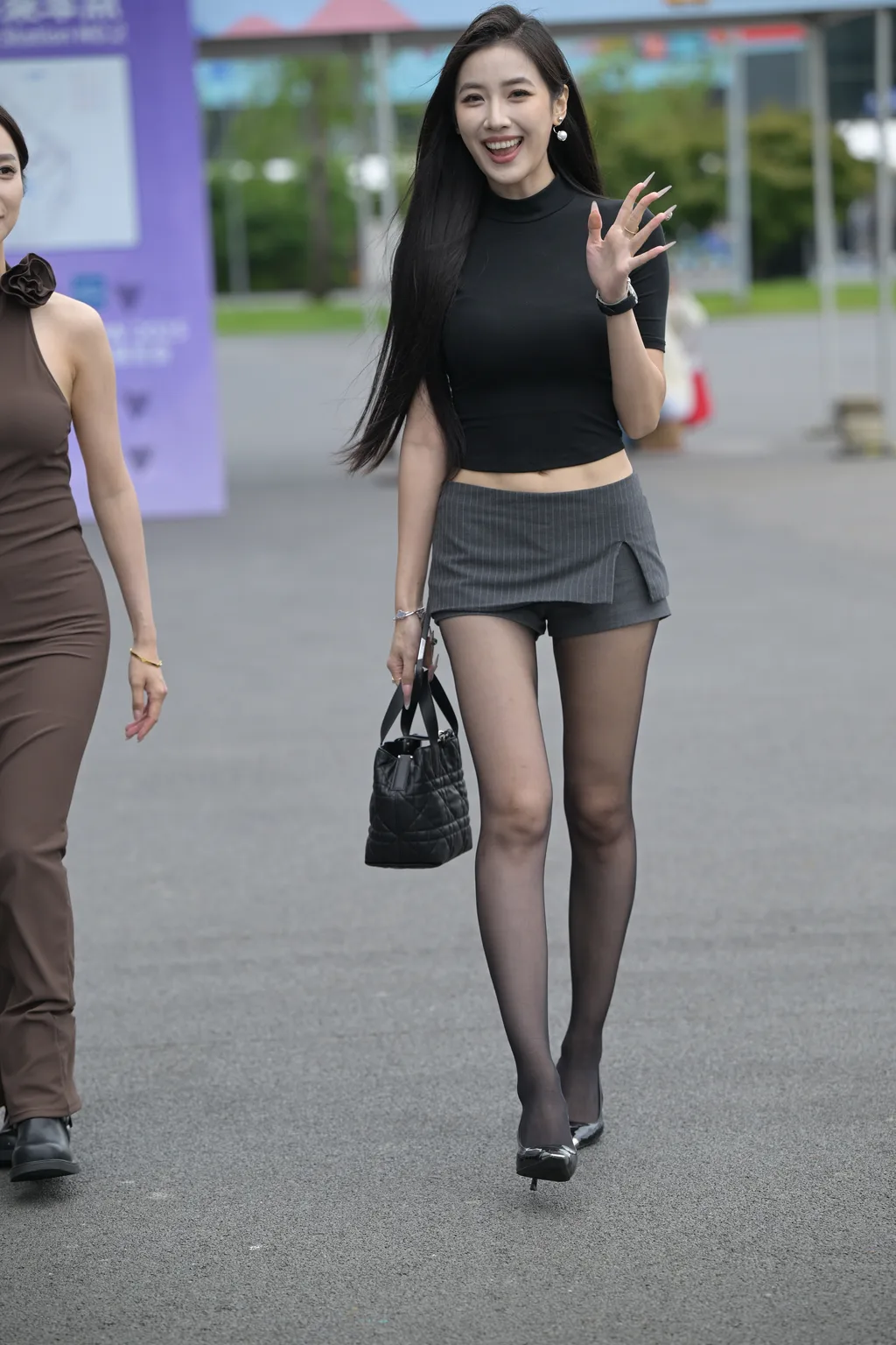 精选街拍作品 NO.6353 气质长发黑丝美腿[136P/324MB]插图3