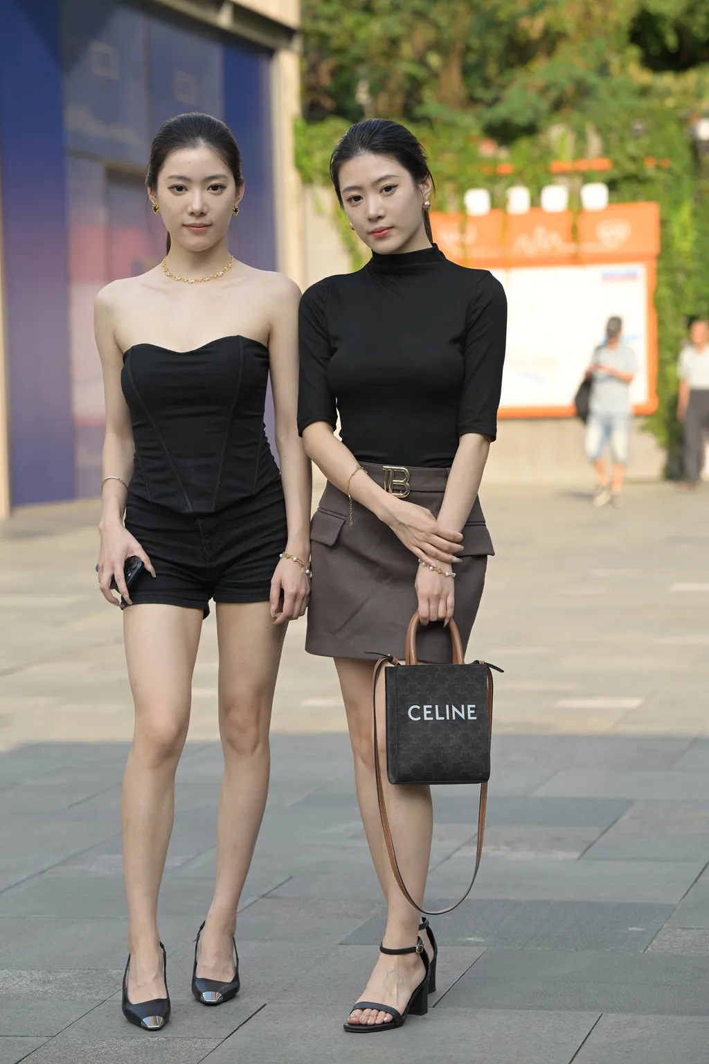 精选街拍作品 NO.6358 美腿清爽姐妹[226P/580MB]插图