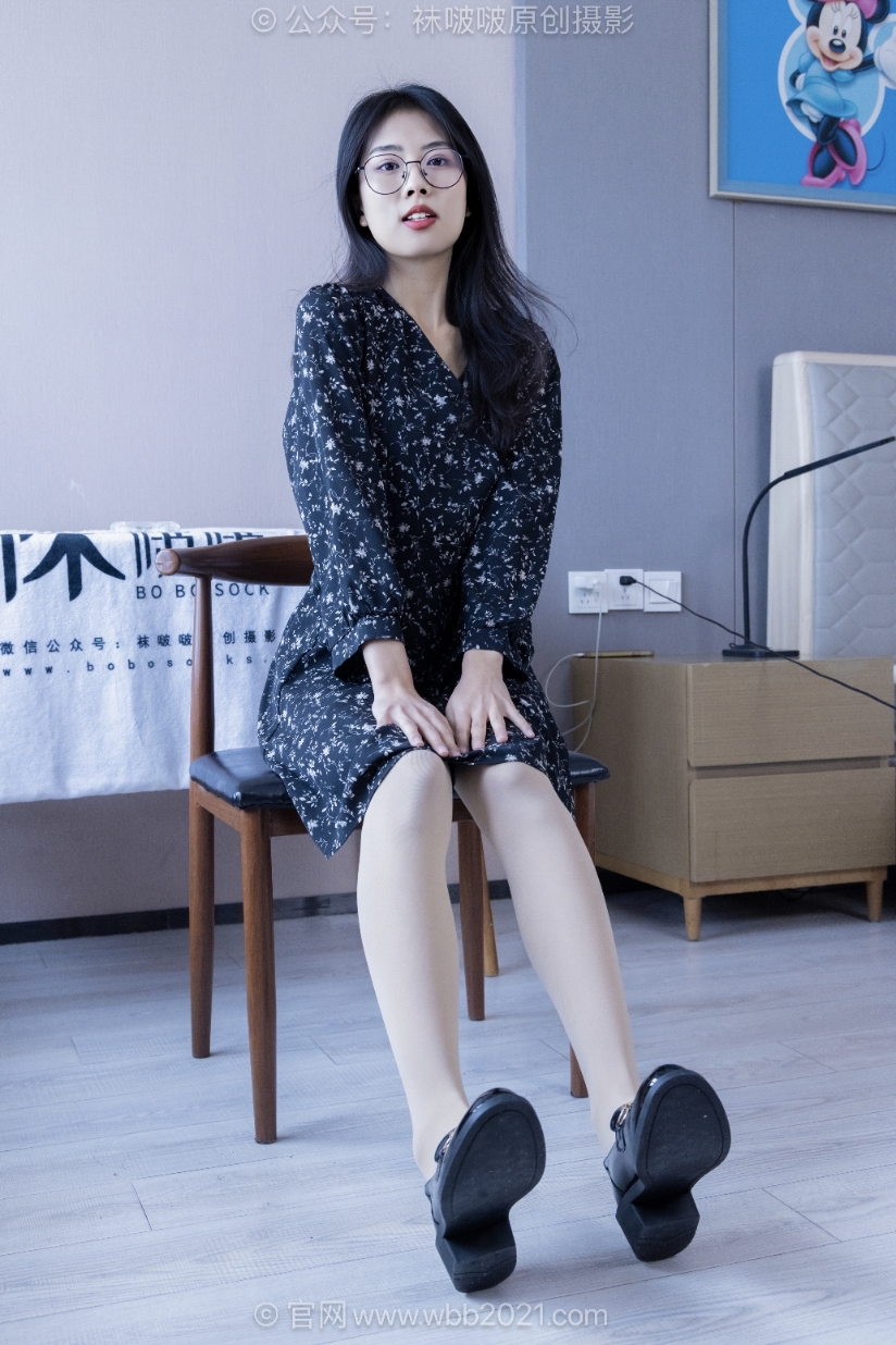 袜啵啵积分限定作品047期：奶油-皮鞋、厚肉丝、老头乐挠脚剧情（仅花絮版）[143P/1V/6.68GB]插图