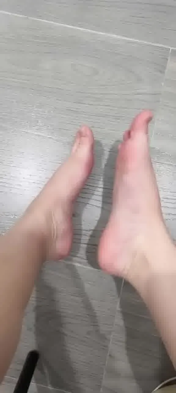 脚模面试脸足同框套路系列-202 大脚 [14V/275M]插图3