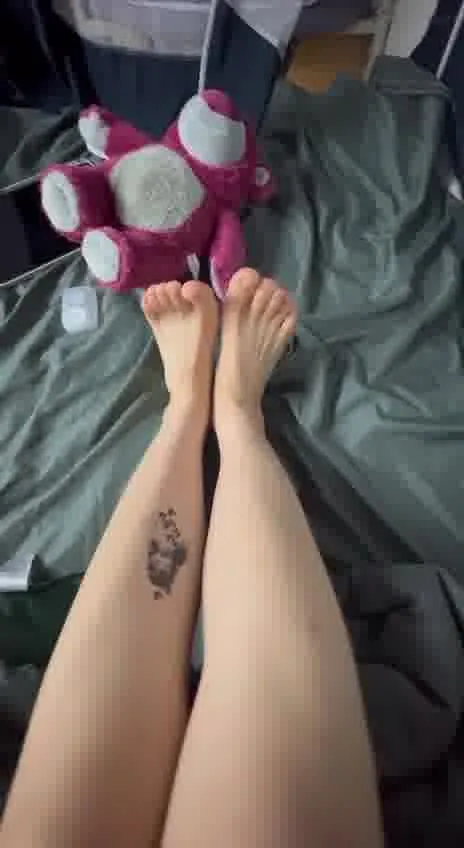 脚模面试脸足同框套路系列-201 [15V/62M]插图3