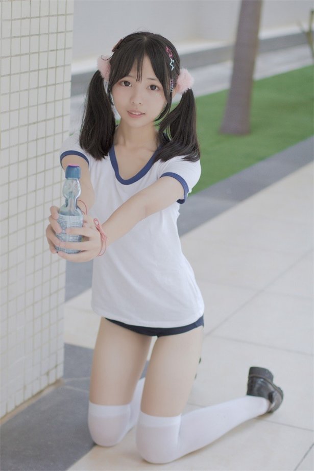 风之领域精品写真@No.149 户外白丝双马尾罗莉 [40P/237MB]
