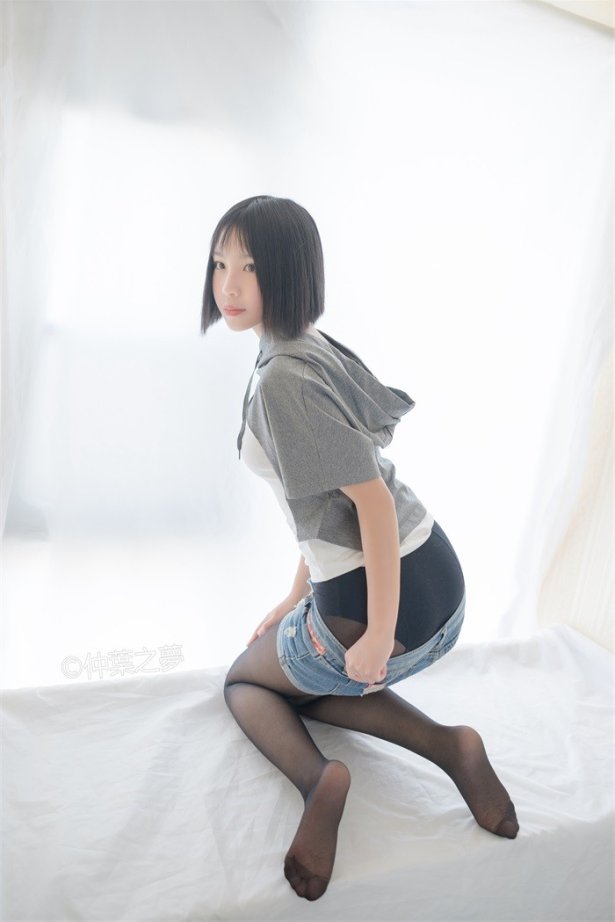 轻兰映画精品少女写真@Grand.003 [82P/416MB]