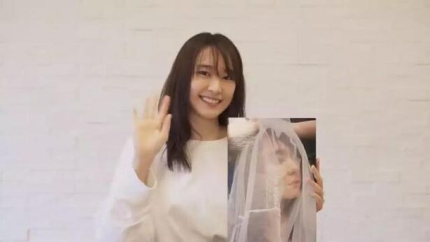 新垣结衣终于营业，时隔7年发行写真集