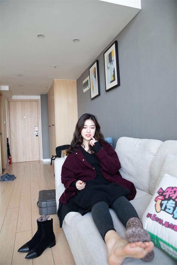 勿恋传媒 No.129 佳琪-渣女大波浪？no,no,no [157P/1V/1.88GB]