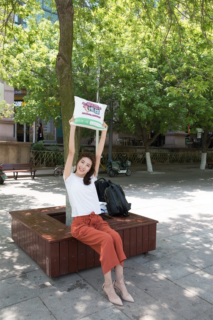 勿恋传媒 No.150 柠檬-听，风里都是爱你的声音 [196P/1V/4.58G]