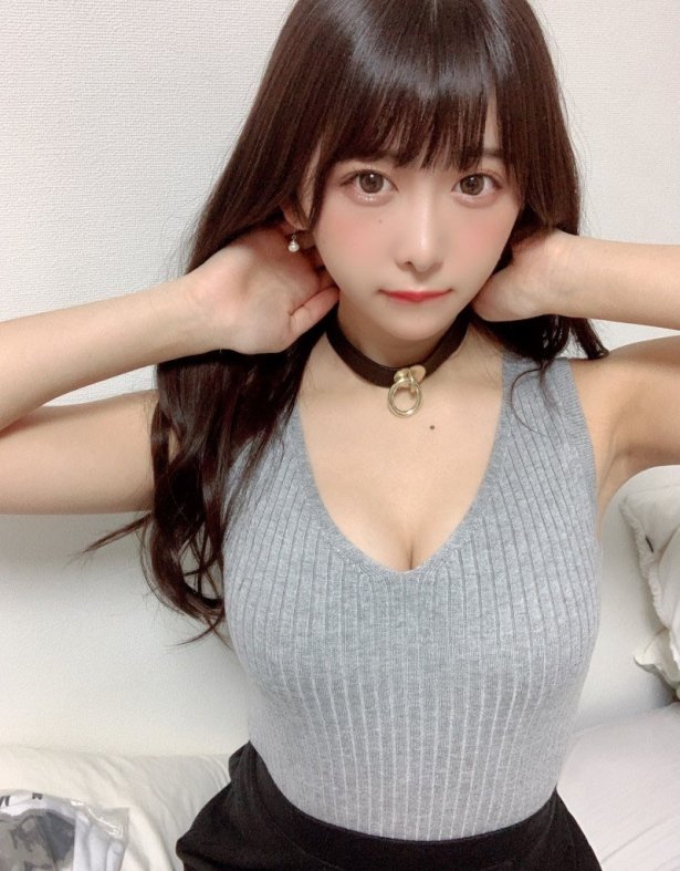 妹字们通通穿起来《针织衫之日》说到毛衣当然就是杀死处男的毛衣了吧