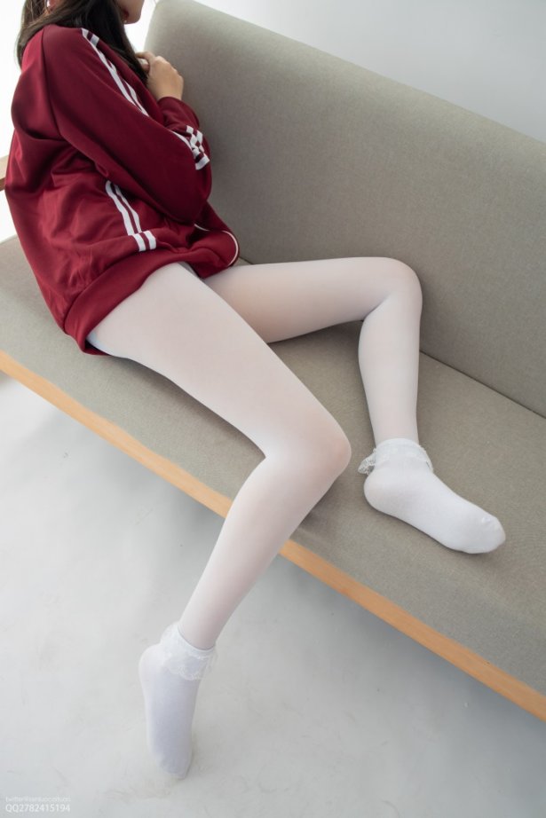 森萝财团写真 JKFUN-百元系列2-3《白丝套蕾SI花边短袜》匿名 [40P/1V/2.88G]