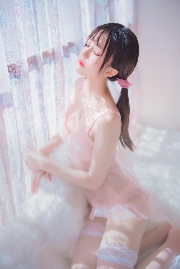 人气Coser@桜桃喵 初恋的味道 01 [30P/478MB]