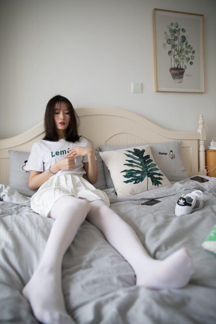 勿恋传媒 No.251 猫耳-天使与魔鬼 [129P/1V/5.72G]