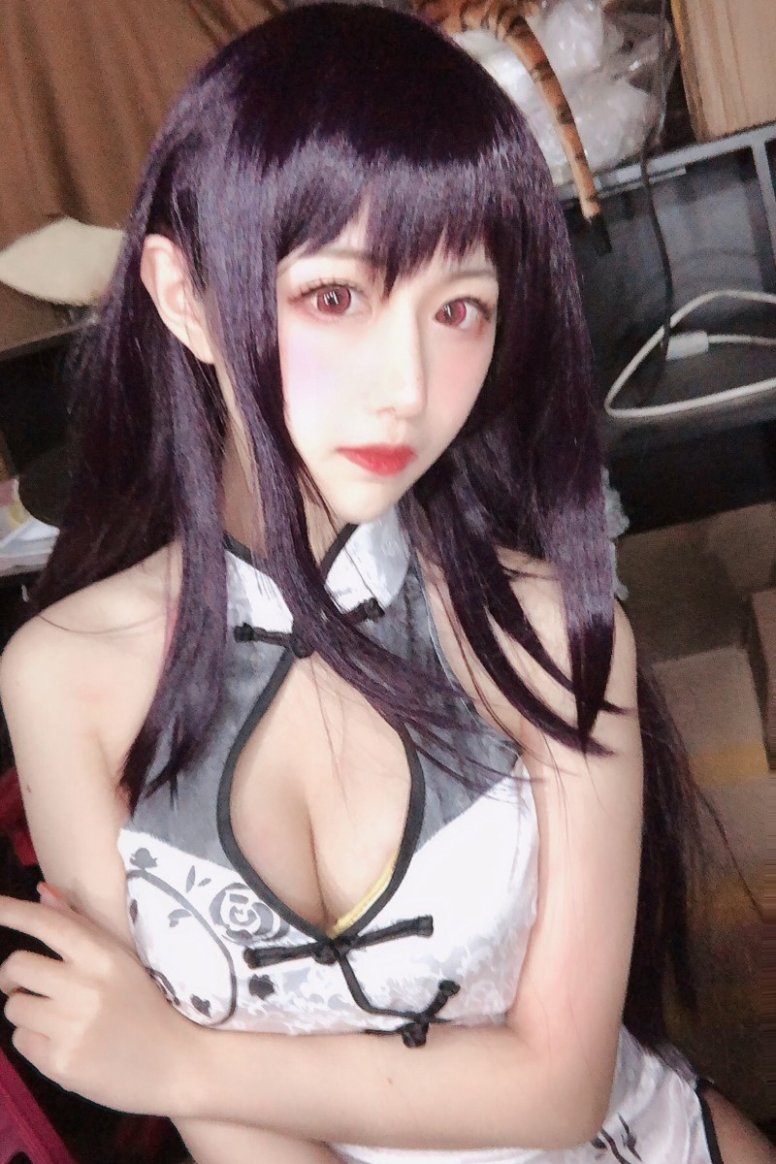 人气动漫Coser@Shika小鹿鹿 學姐旗袍 [13P/152MB]