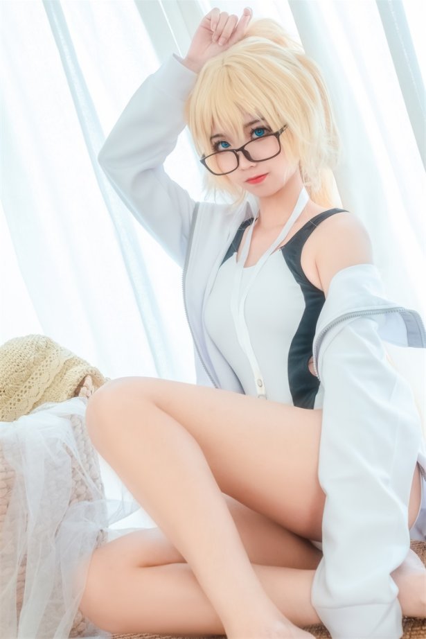 知名动漫博主@蠢沫沫 贞德 [40P/344MB]