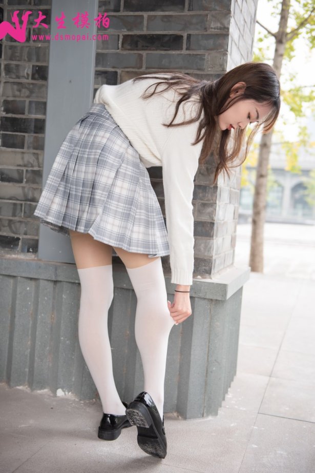 大生模拍 No.160 轩轩 JK拼接丝 [42P/160MB]