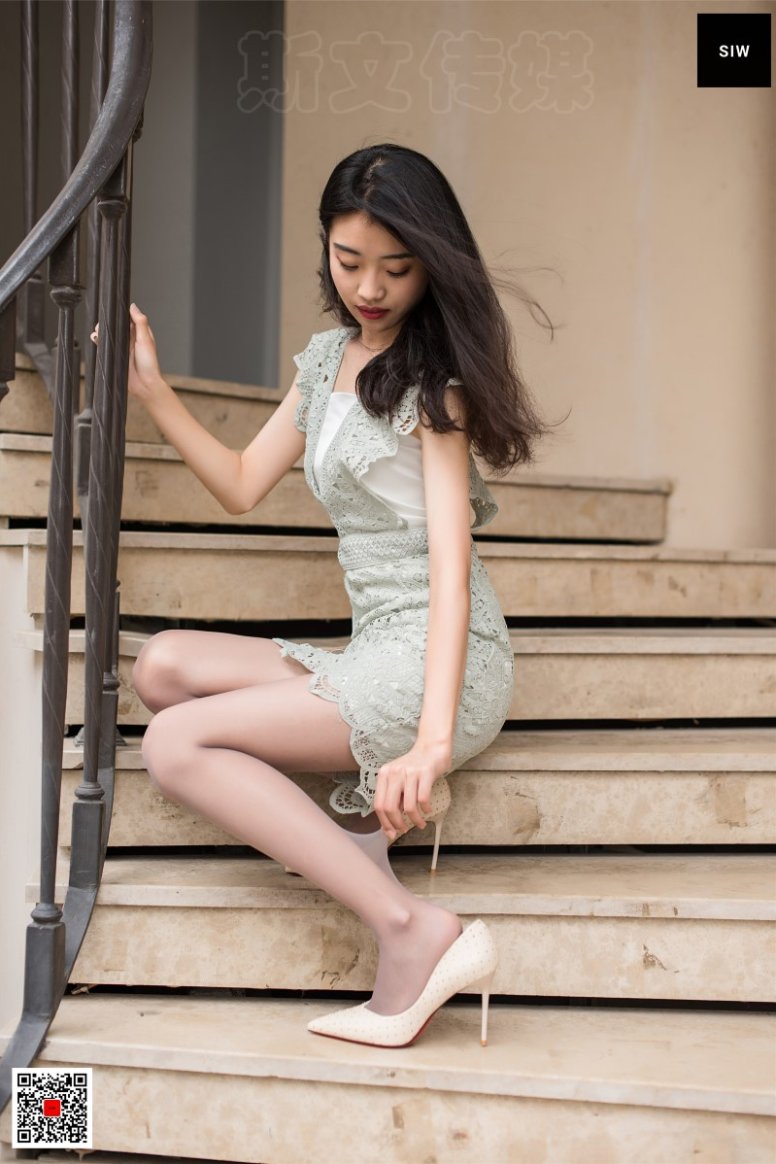 [SIW斯文传媒] VOL.025 白领丽人-蓉儿[61P/134MB]