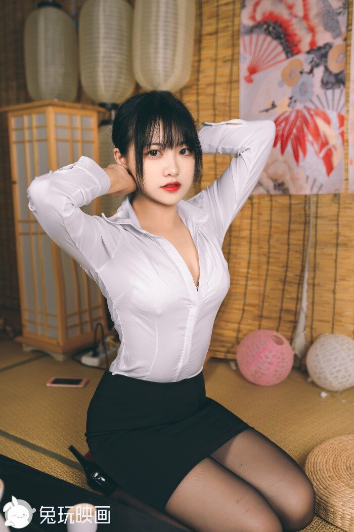 兔玩映画 VOL.070 白衬衣黑丝至服OL [44P/502MB]