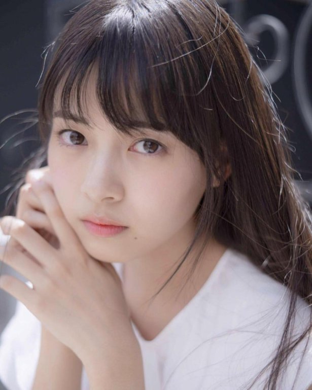 透明系空灵正妹「新条由芽」清新气质宛如天使降临　白里透红「水煮蛋肌」让人好想捏