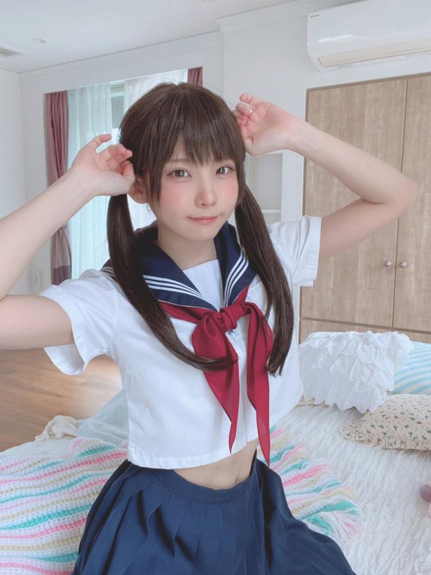 JK双马尾《女高中生Enako是我老婆》止不住的妄想这不就是梦寐以求的另一伴吗