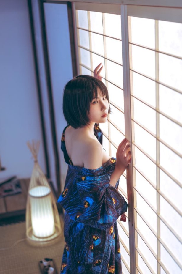 微博妹字@逐月SU 孔雀和服 [39P/1.08GB]