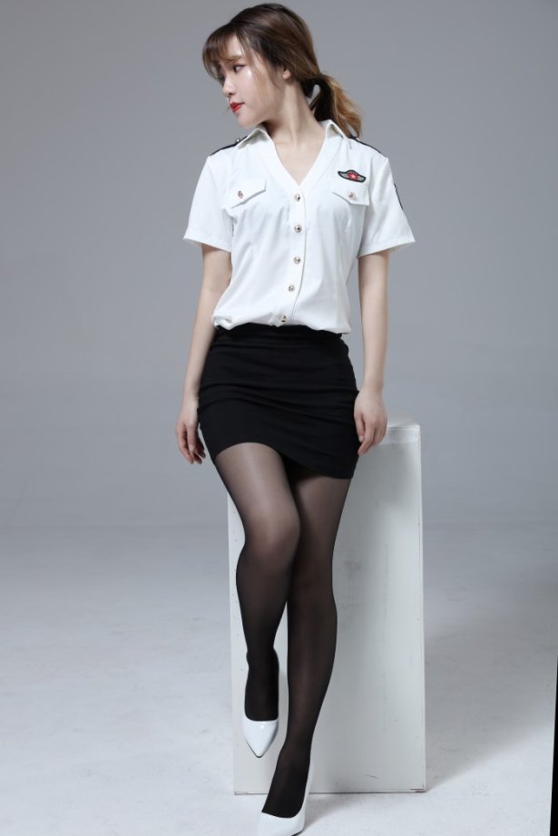 奈丝写真 NO.115：高高 – 高冷风格 [35P/375MB]