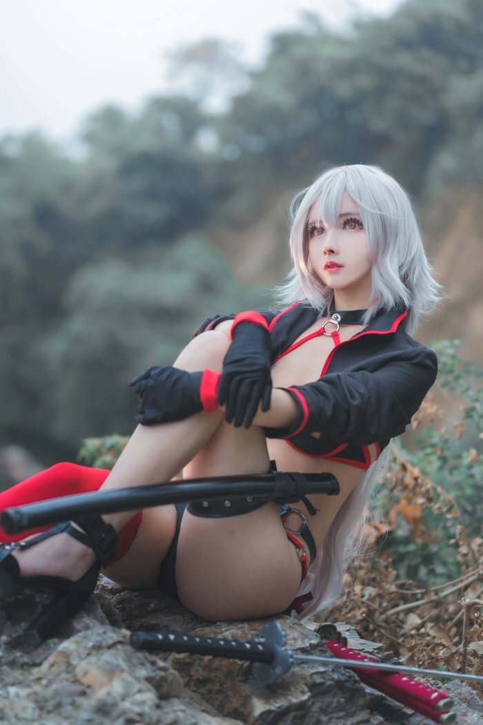 知名动漫Coser@rioko凉凉子 泳装黑贞 [8P/97MB]