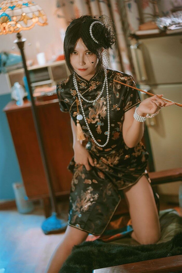 微博妹字@逐月SU 军阀太太 [18P/3MB]