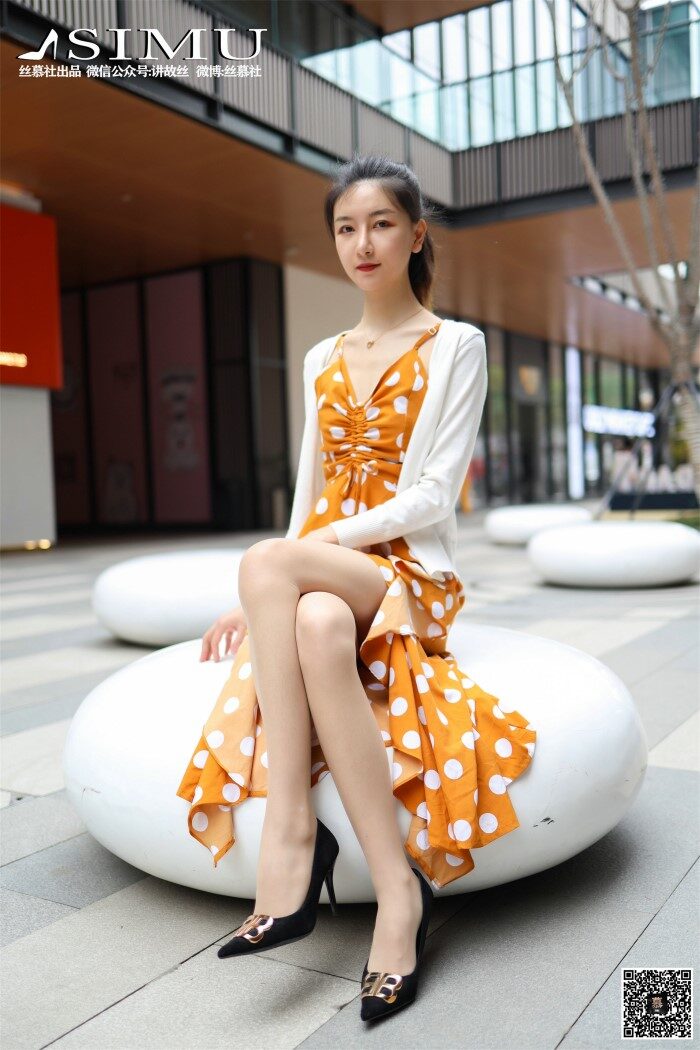 丝慕写真 SM241 天天一元 茗茗《街拍女郎》[68P/215MB]