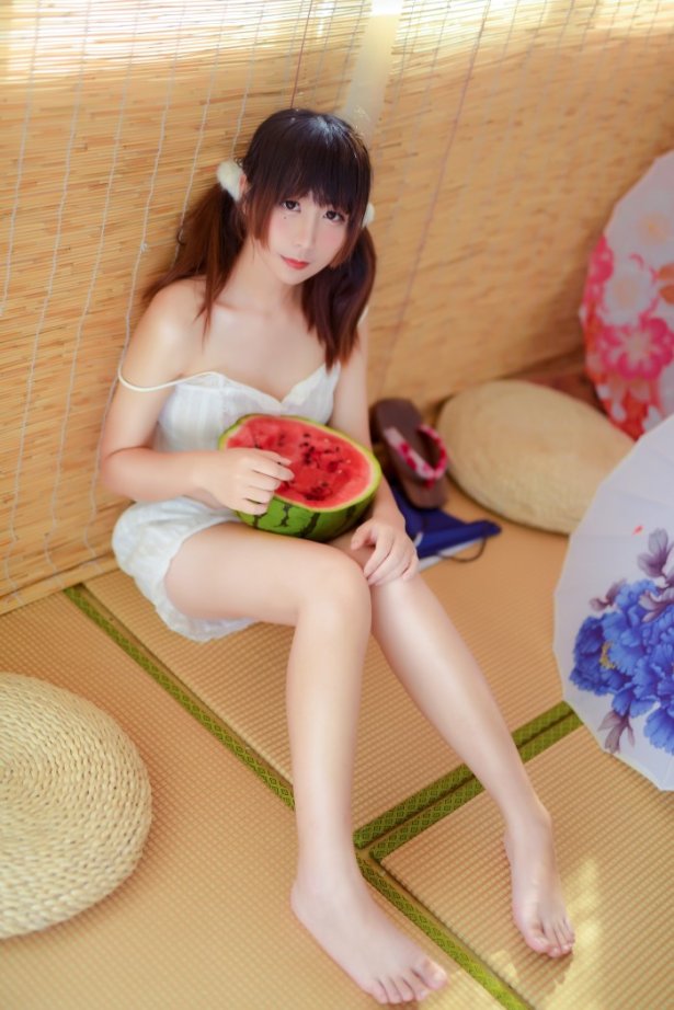 知名动漫博主@九曲Jean – 居家生活 [13P/75MB]