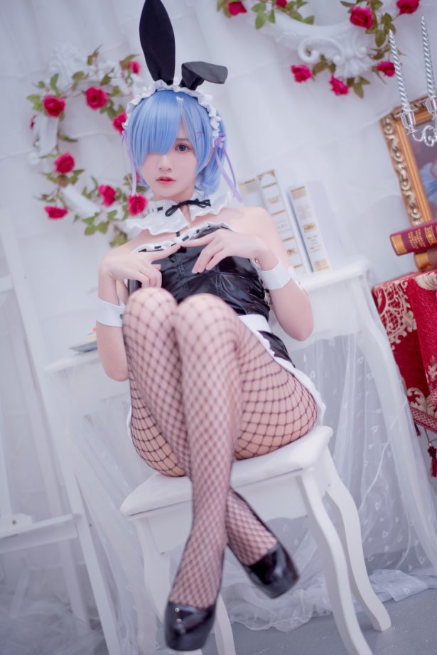 人气动漫Coser@鳗鱼霏儿 – 蕾姆 [14P/165MB]