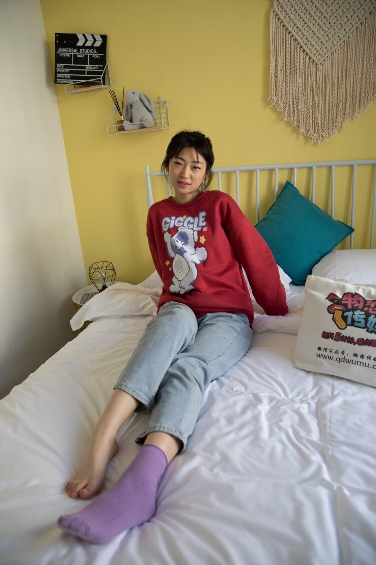 勿恋传媒 No.389 小凌-梦中的向阳花 [172P/1V/4.38G]