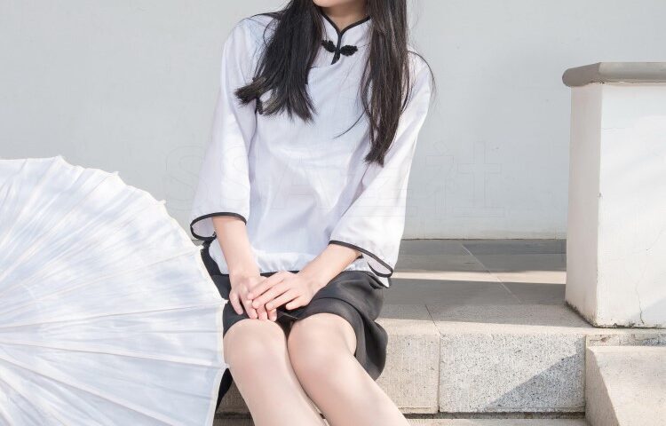 [SSA丝社] NO.068 丽萍 冬日的民国XUE妹穿进口肉丝[99P/150M]