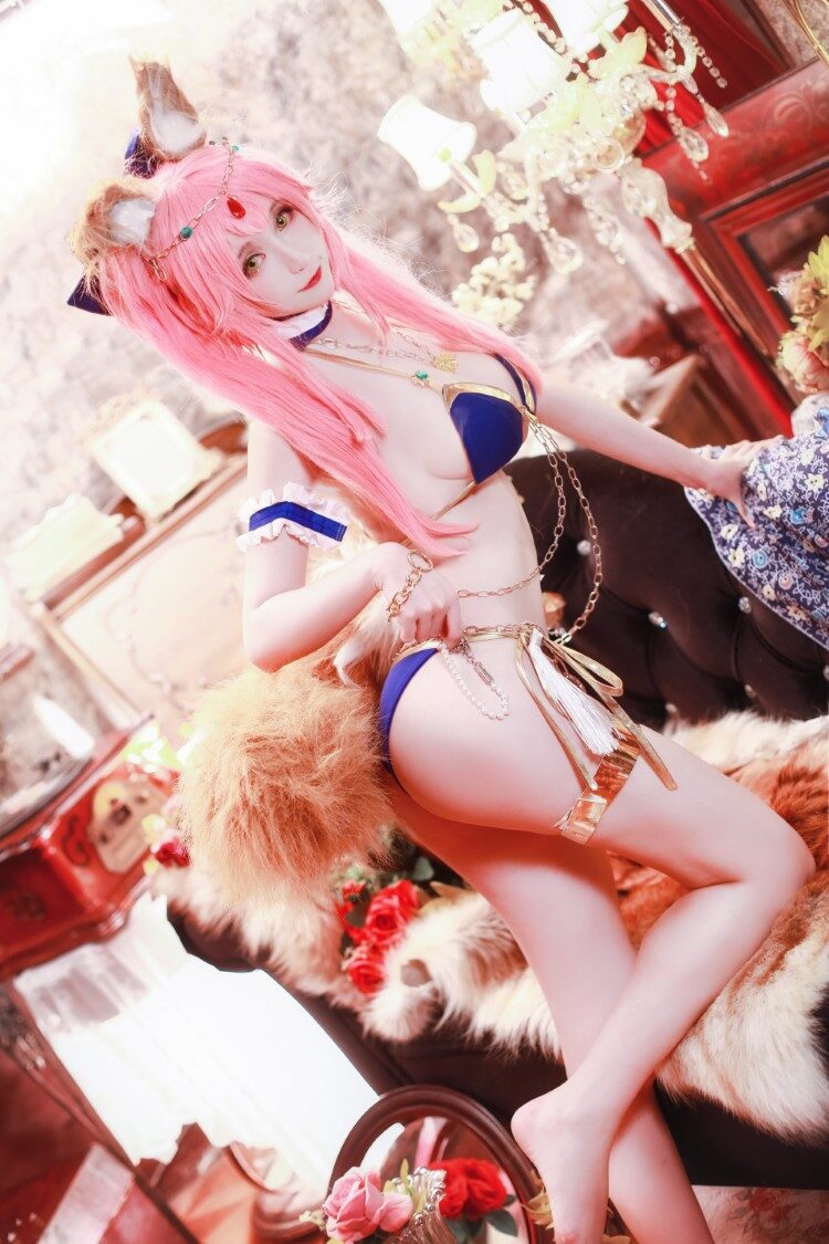 网荭Coser@yui金鱼 – 阿拉伯舞娘 [10P/96MB]
