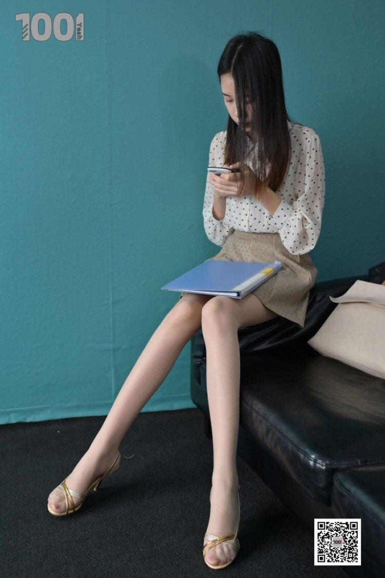 [IESS异思趣向] 一千零一夜 150 西瓜《职场小白面试记2》[83P/77MB]