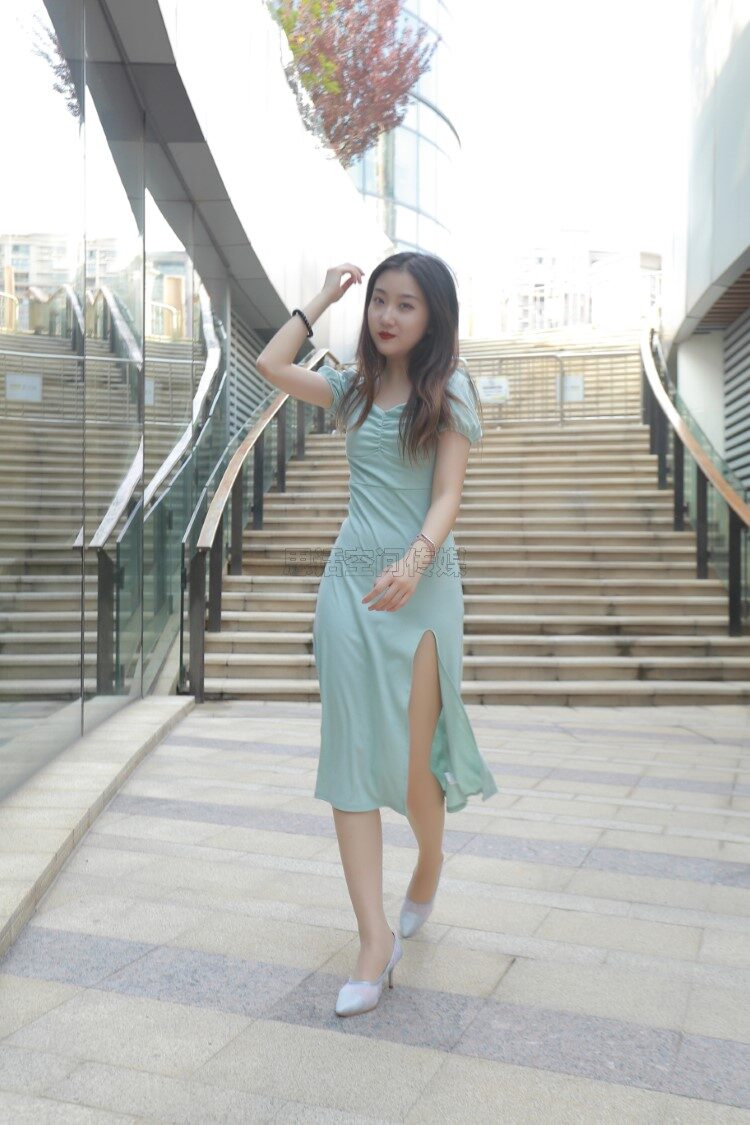 [SiHua思话] SH146 露露 户外游玩脱鞋 [49P/50MB]