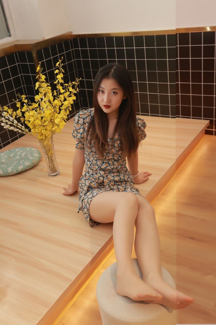 [SiHua思话] SH139 露露 这腿这足喜欢吗 [57P/60MB]