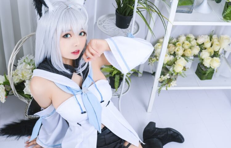 知名动漫博主@黑猫猫OvO – 白上吹雪 [12P/99MB]