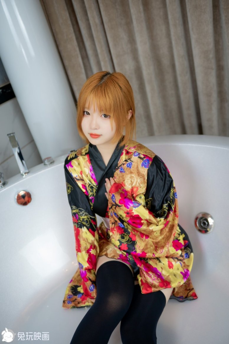 兔玩映画 C 222 浴缸里的黑丝和服 [42P/461MB]