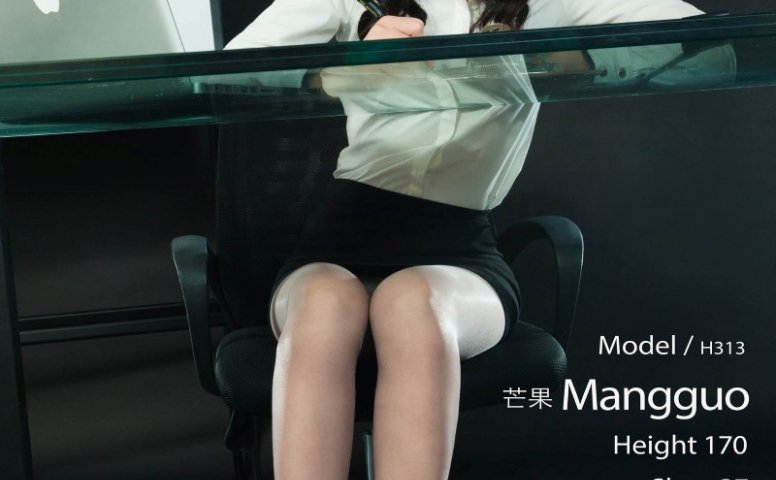 [Ligui丽柜] 2020.11.16《寂寞的职员》芒果 [67P/32MB]