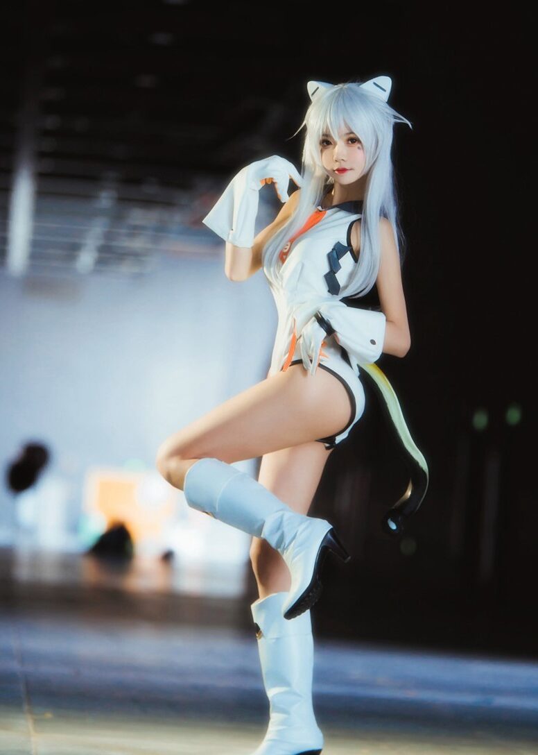 罗莉风COS 桜桃喵 – 机动战队：遥 2 [33P/280MB]