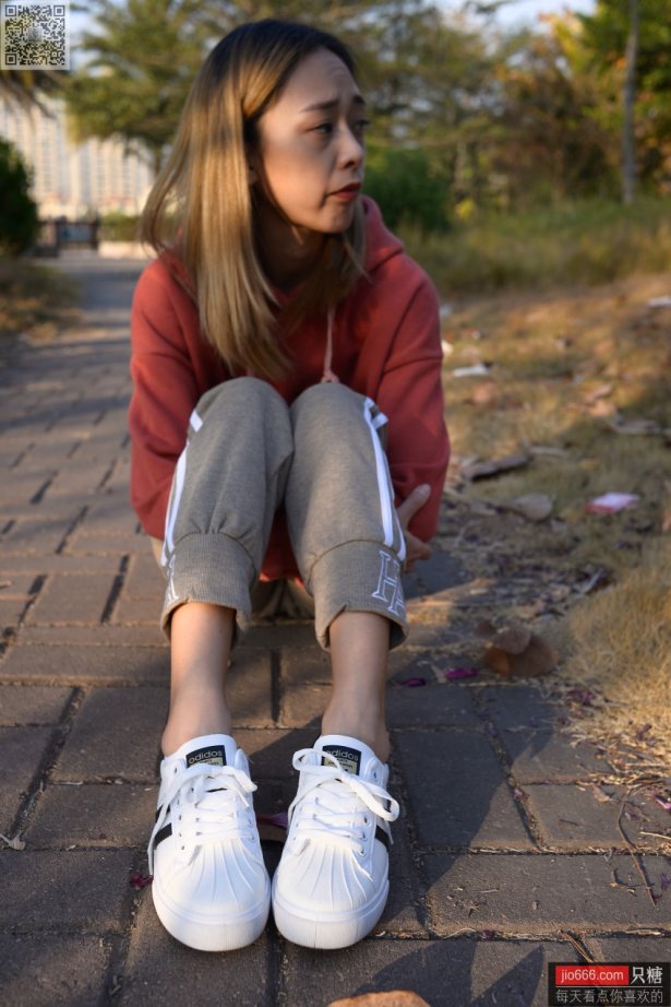 [只糖棉袜]NO.141 贝贝 冬日下午的小时光 [43P/154MB]