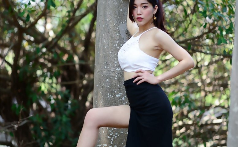 精选街拍 No.088 莎莎 露肚高衩长裙高跟美腿 [122P/234MB]