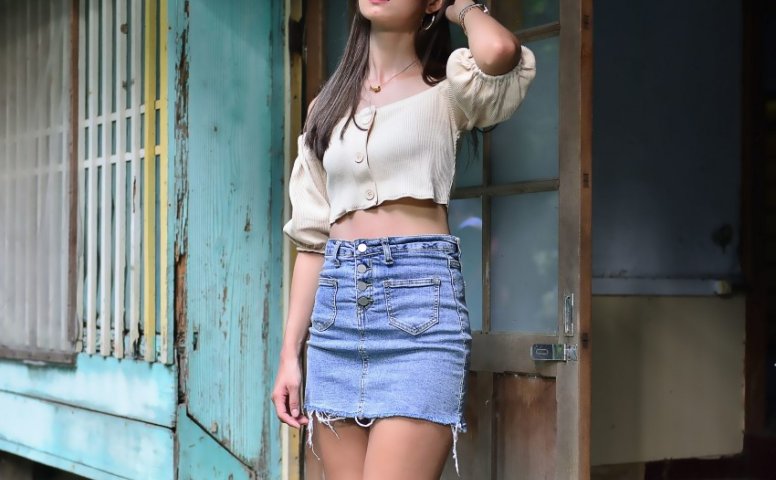 精选街拍 No.124 许筱真 牛仔短裙高跟美腿 [73P/151MB]