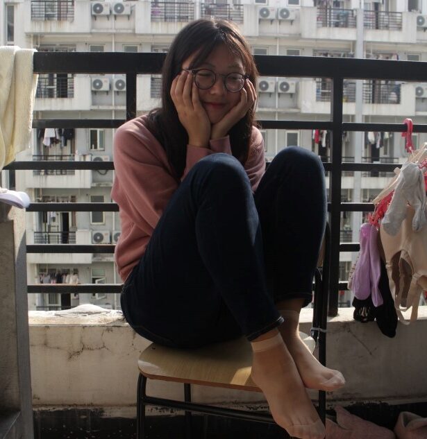 精选街拍 No.335 少女短丝族-媛媛1 [48P/14M]