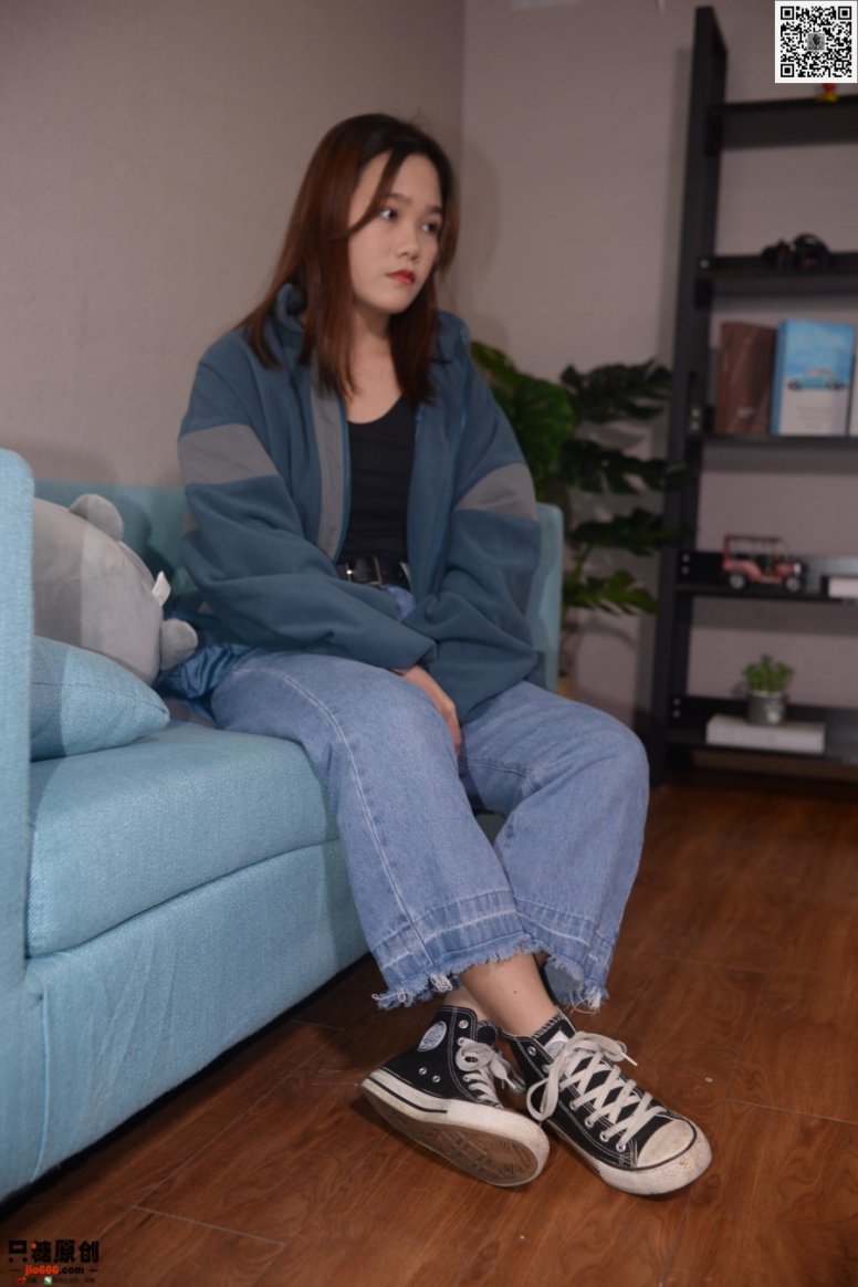 [只糖棉袜]NO.264 小凌 初见时最盛情 [145P/1V/738MB]