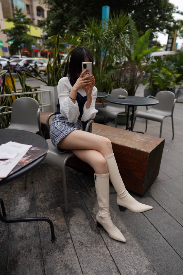 [补发][kittyWawa袜小喵]KT280 户外休闲吧 [84+1P/145MB]