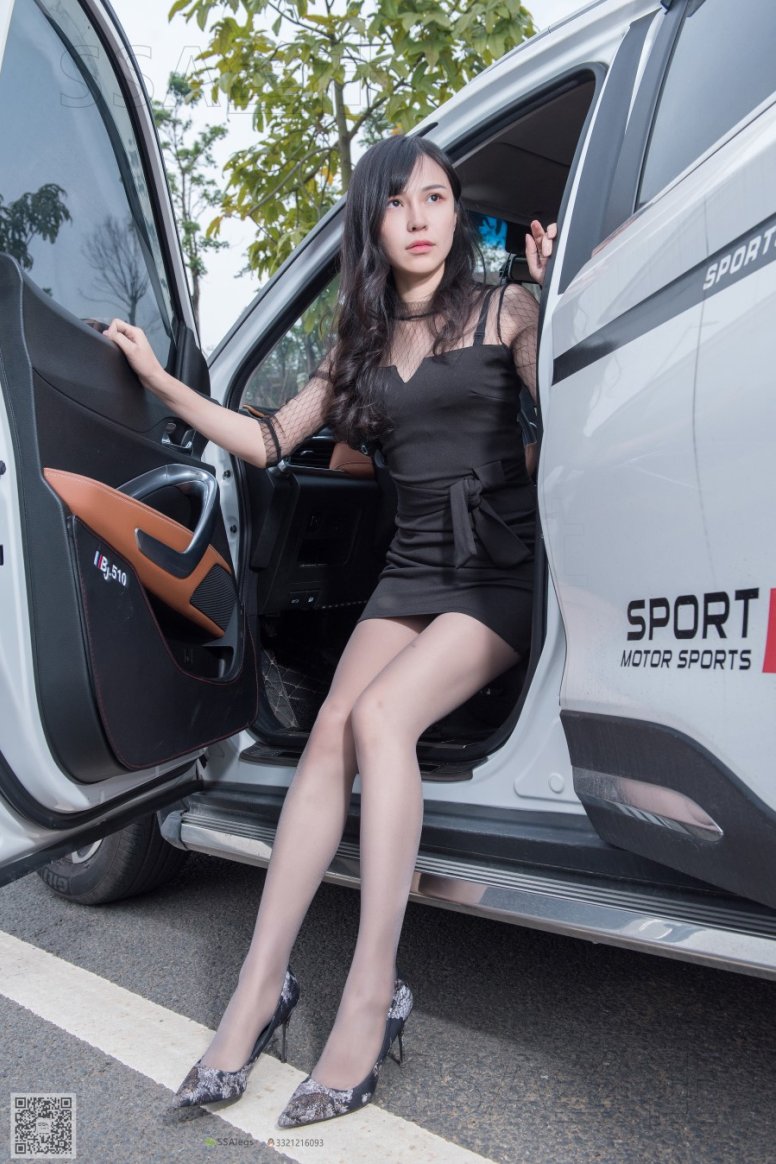 [SSA丝社]超清写真 NO.067 雪梨 灰丝女司机 [129P/2.27GB]