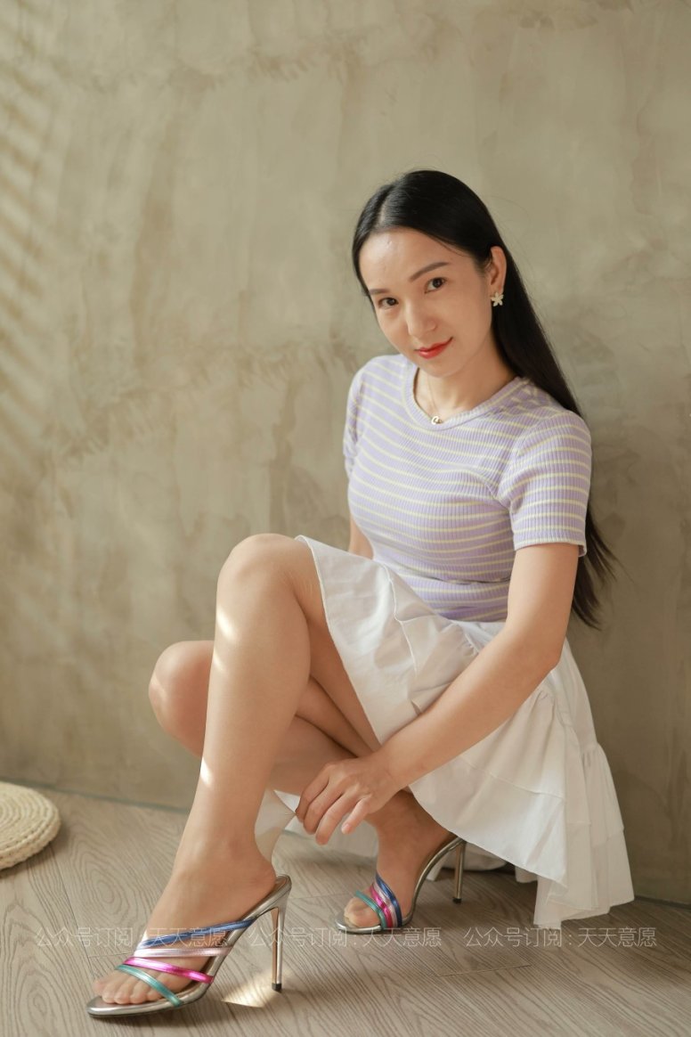 [IESS异思趣向] 耽丝 210806 新人 丽丽 [87P/89MB]